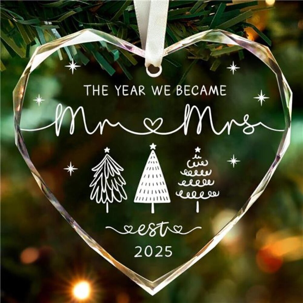 2025 Mr & Mrs Christmas Ornament – Heart-Shaped First Christmas Keepsake